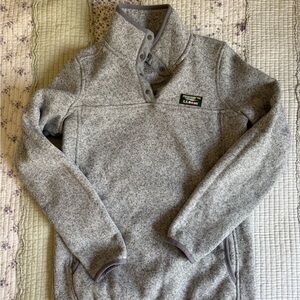 LL Bean Gray Sweater Fleece Pullover. XS